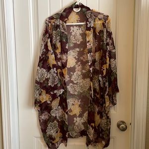 LOFT sheer flowered Kimono one size